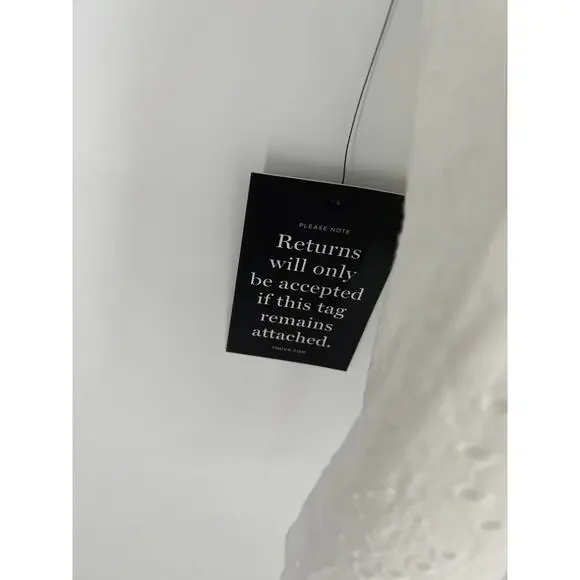 TUCKERNUCK White Eyelet Fontalina Blouse NWT Size Small - Picture 10 of 11